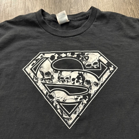 Vintage Y2K Superman Skull Grunge Graphic T Shirt - Picture 5 of 7